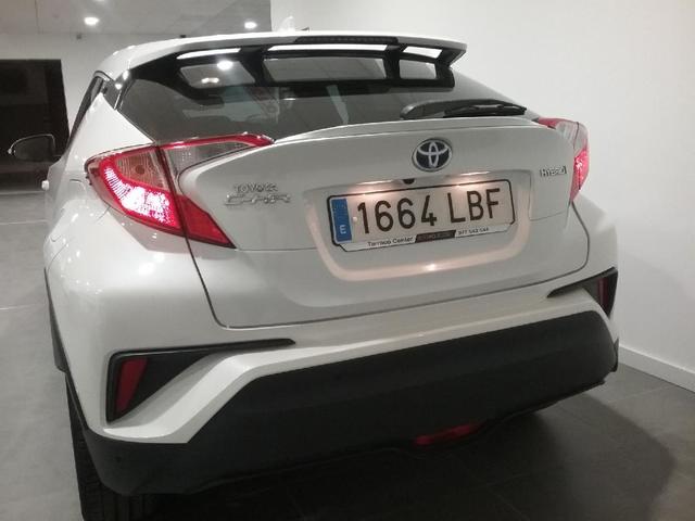 Foto Toyota C-HR 24