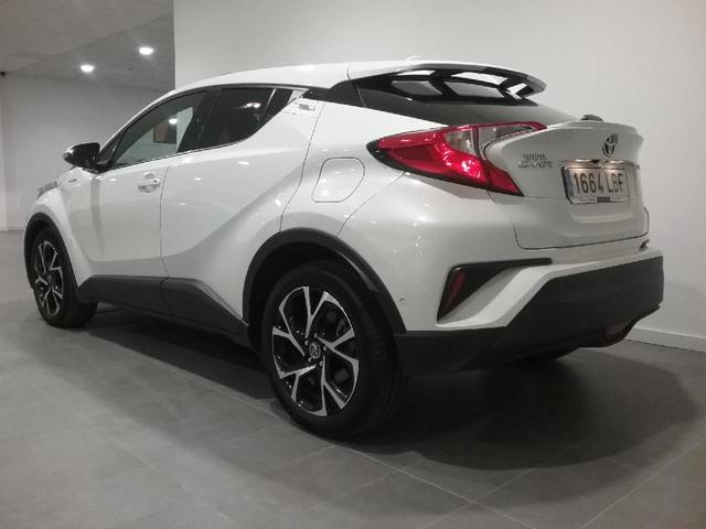 Foto Toyota C-HR 25