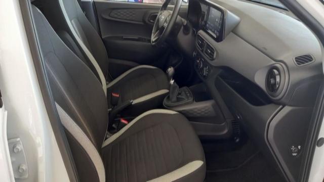 Foto Hyundai i10 8