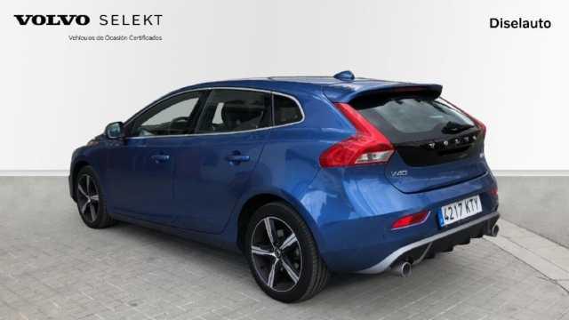 Foto Volvo V40 Cross Country 2