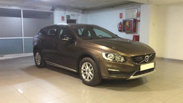 Foto Volvo V60 Cross Country 5