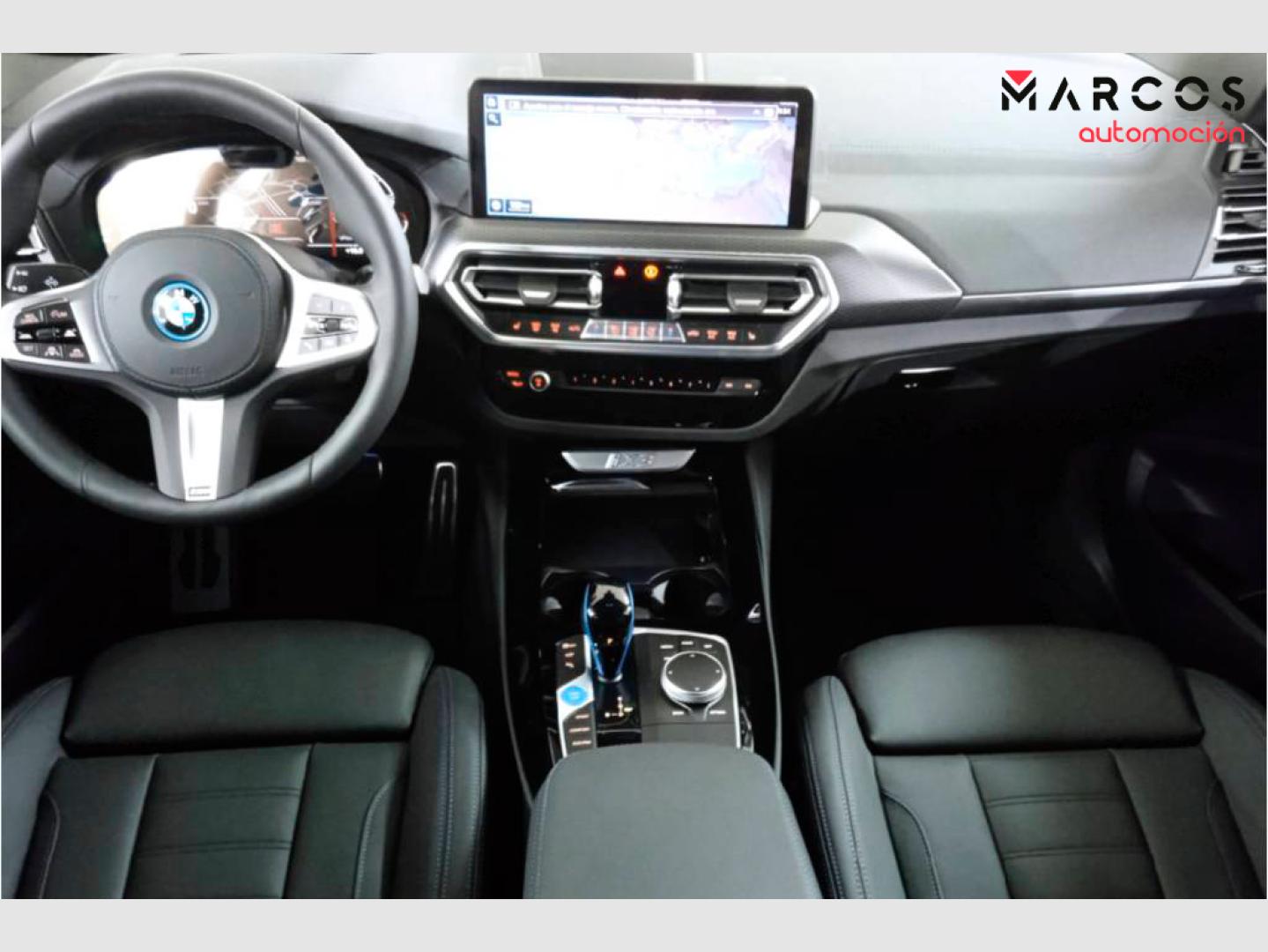 Foto BMW iX3 28