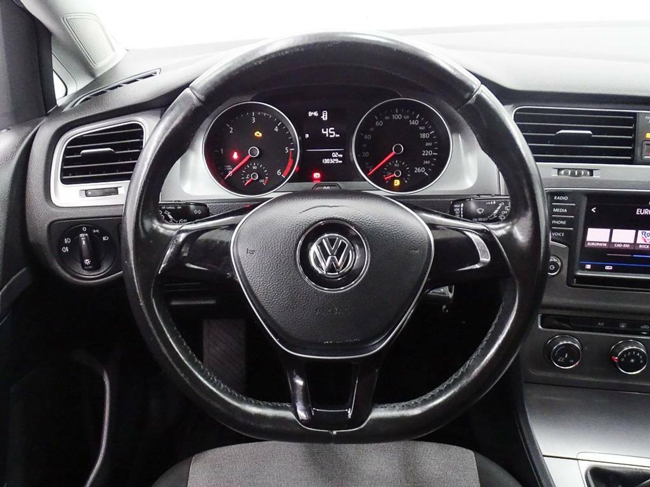 Foto Volkswagen Golf 17