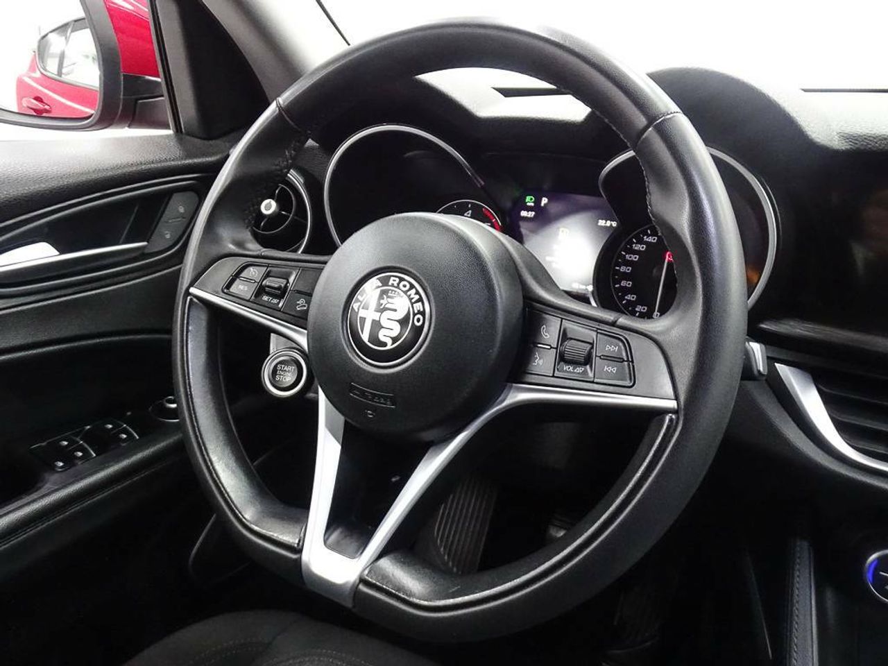 Foto Alfa Romeo Stelvio 18