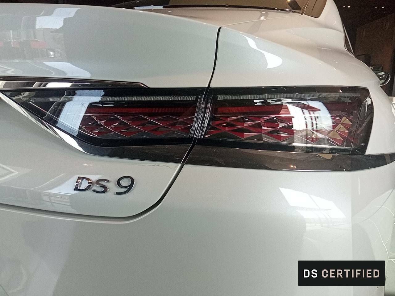 Foto DS Automobiles DS 9 19