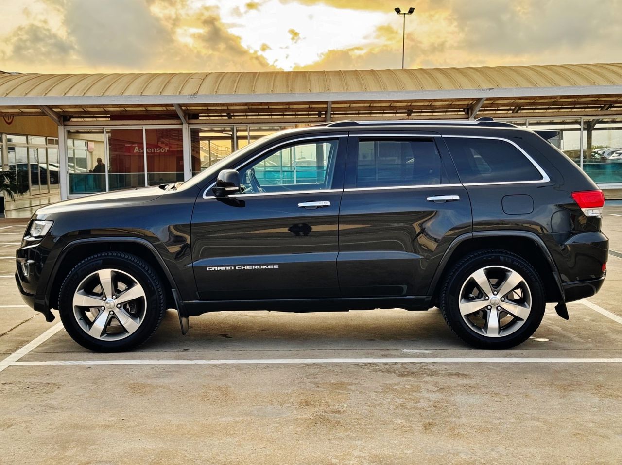 Foto Jeep Grand Cherokee 9