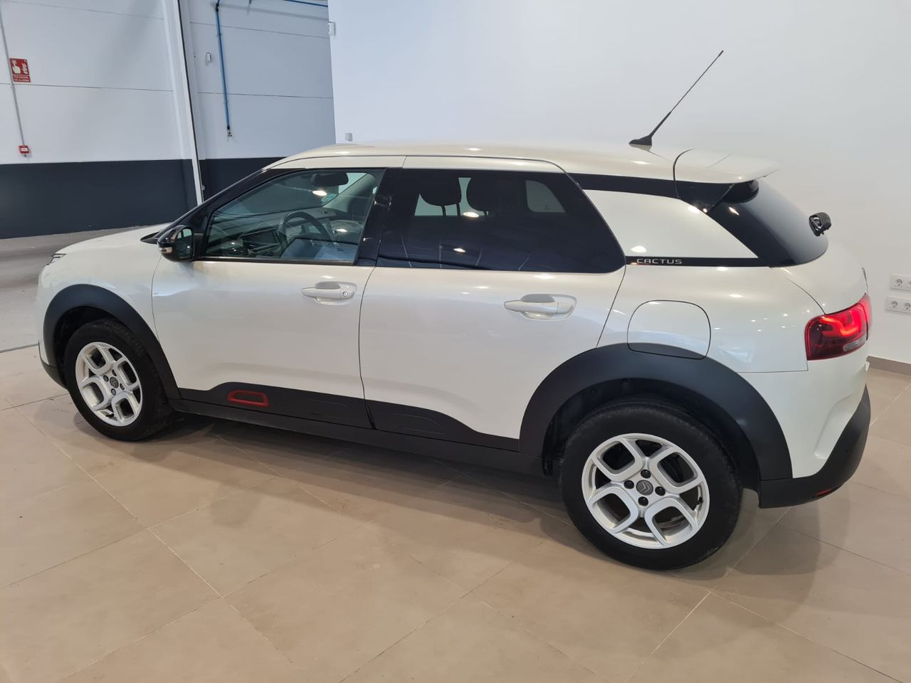 Foto Citroën C4 Cactus 3