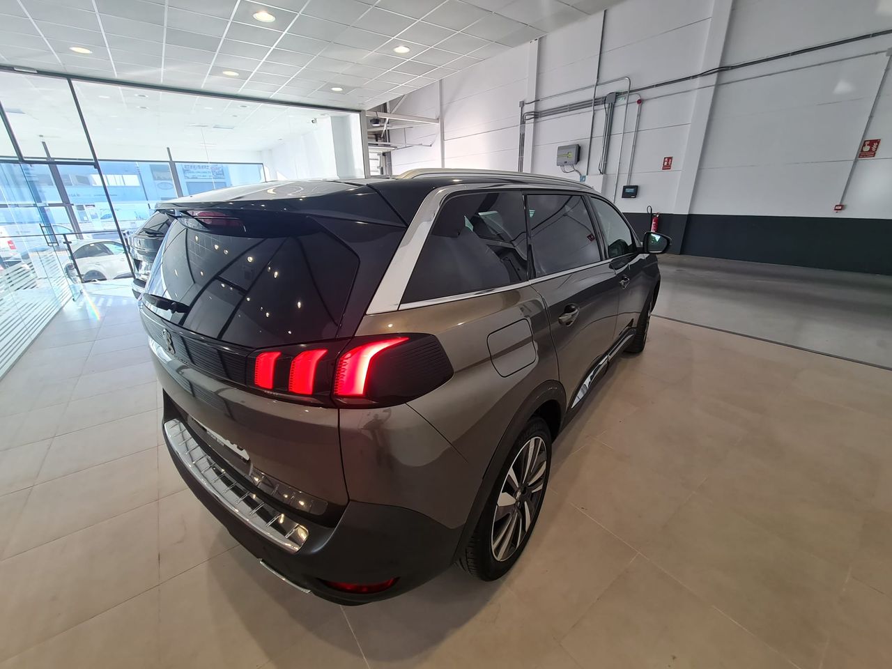 Foto Peugeot 5008 5