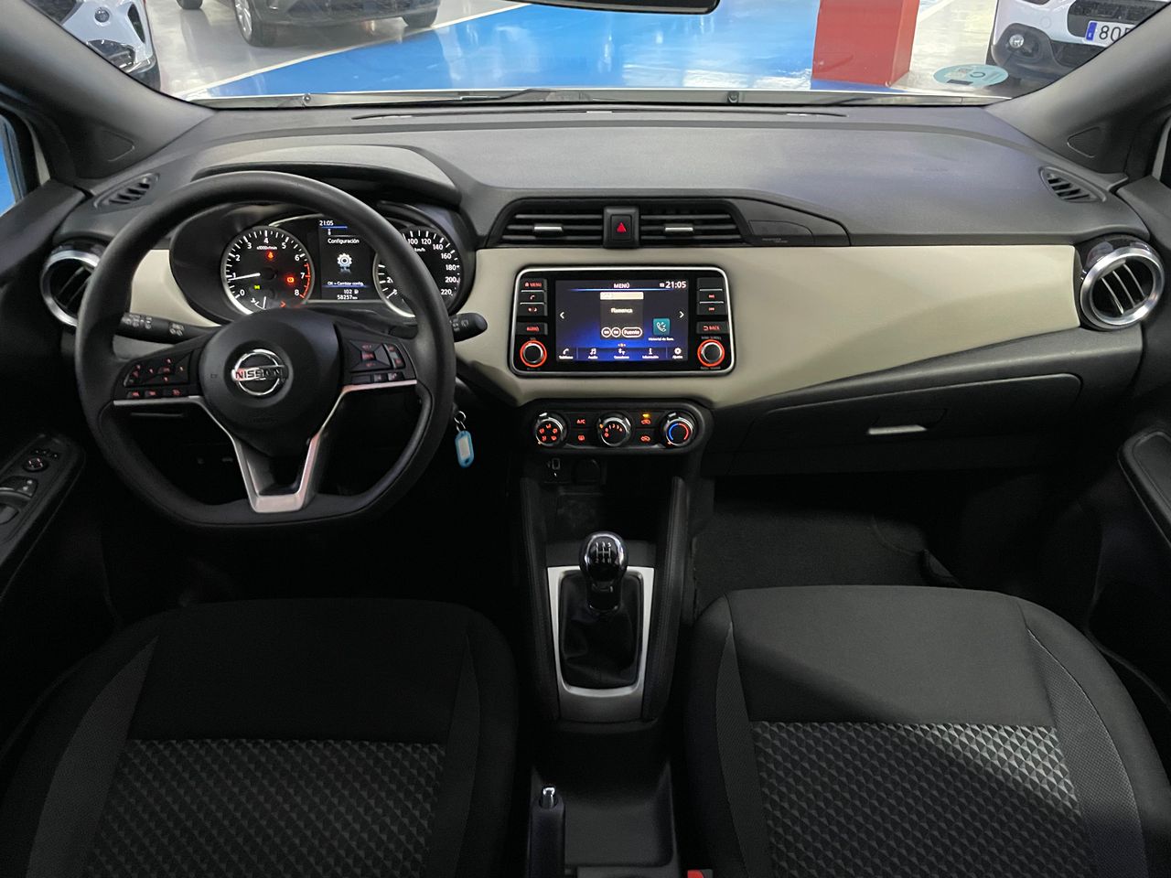 Foto Nissan Micra 7