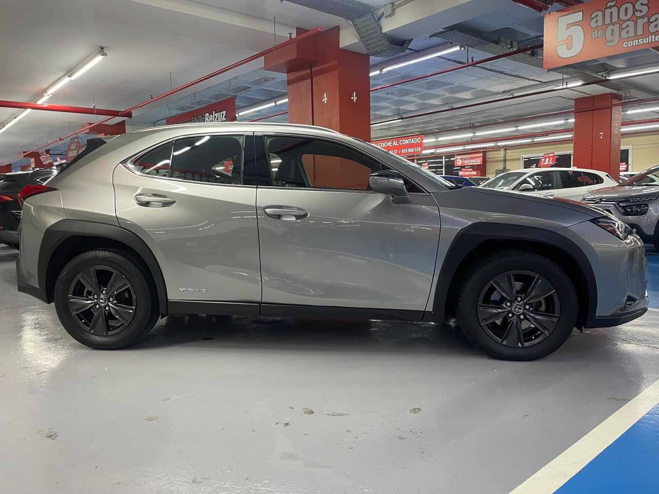 Foto Lexus UX 15