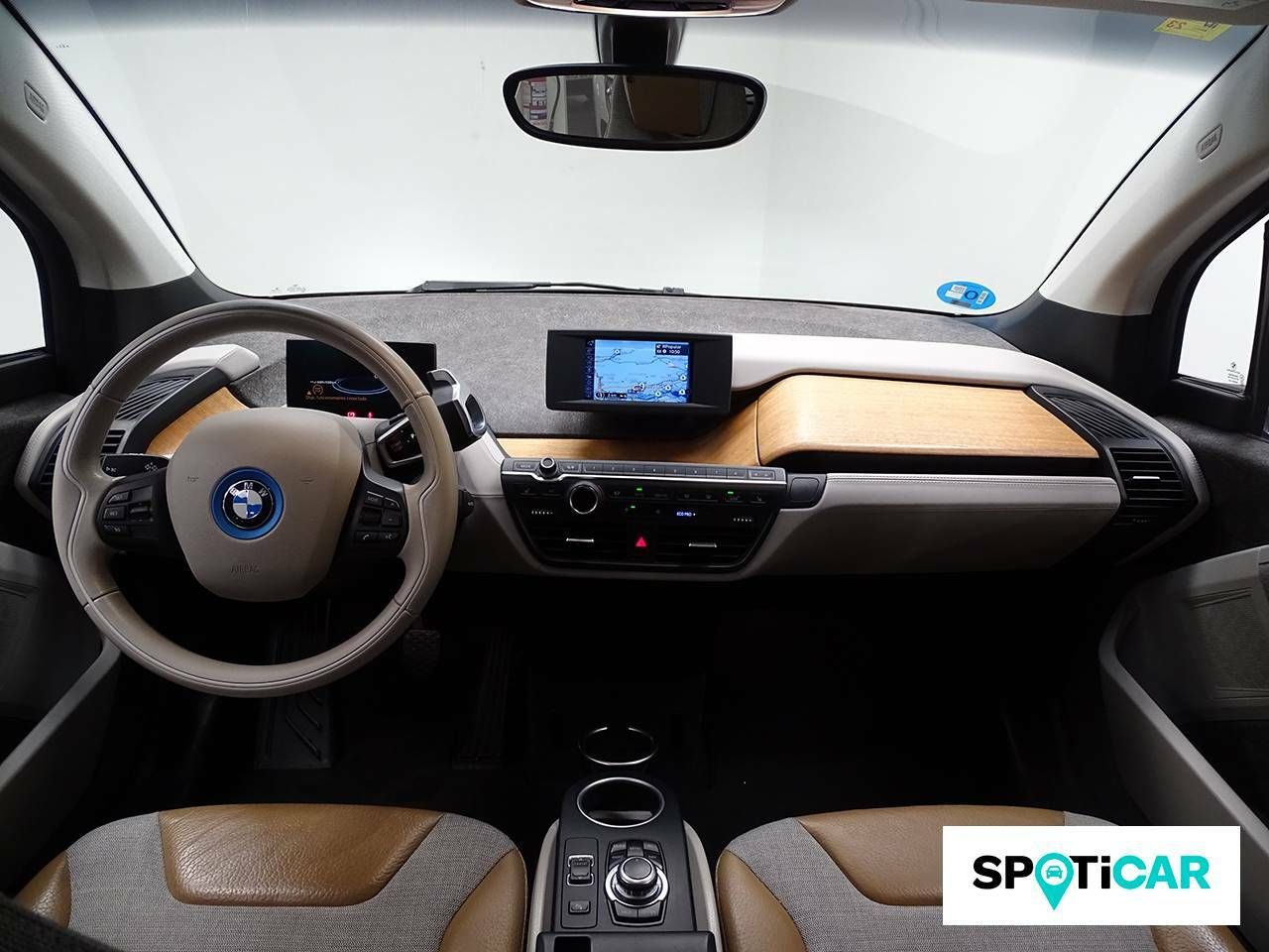 Foto BMW i3 8