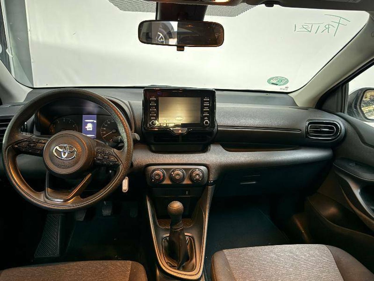 Foto Toyota Yaris 9