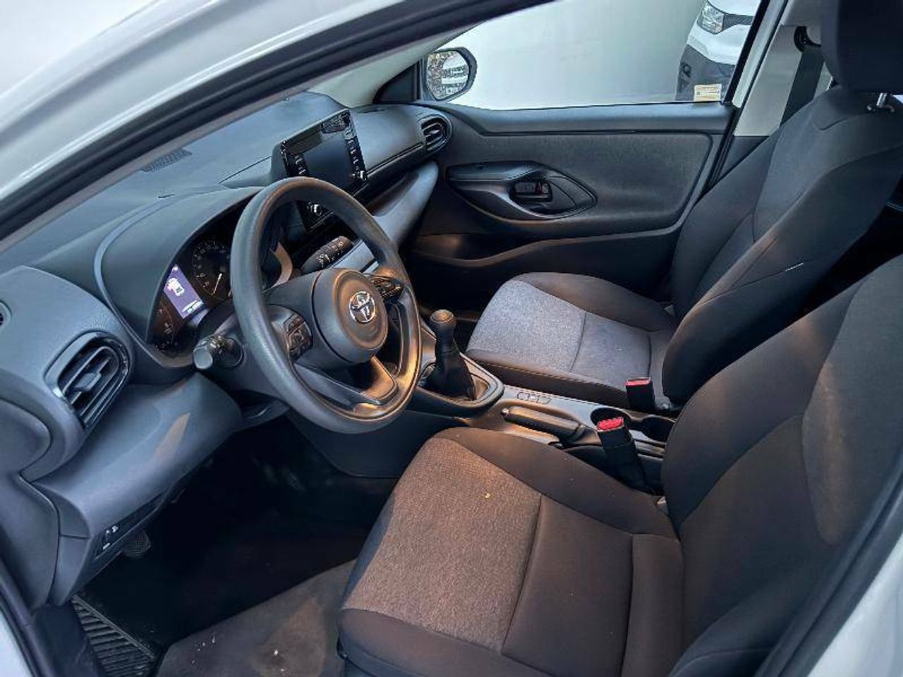 Foto Toyota Yaris 10