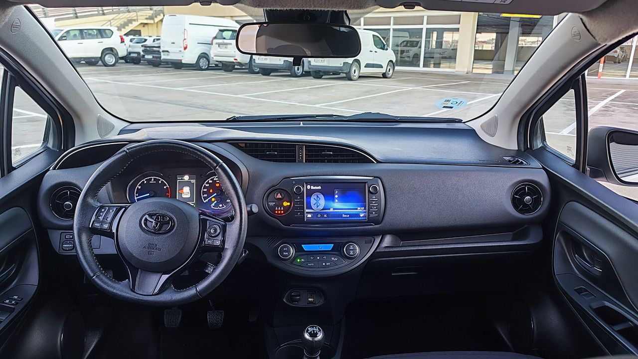 Foto Toyota Yaris 7