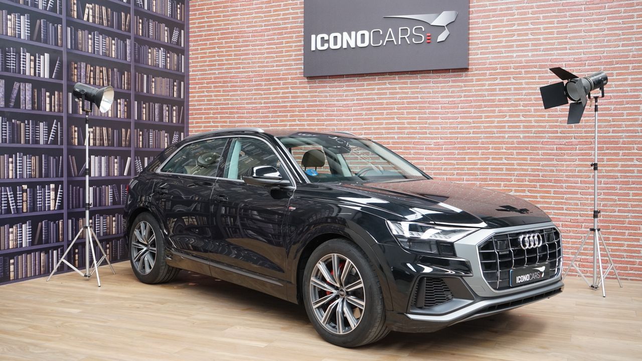 Foto Audi Q8 1