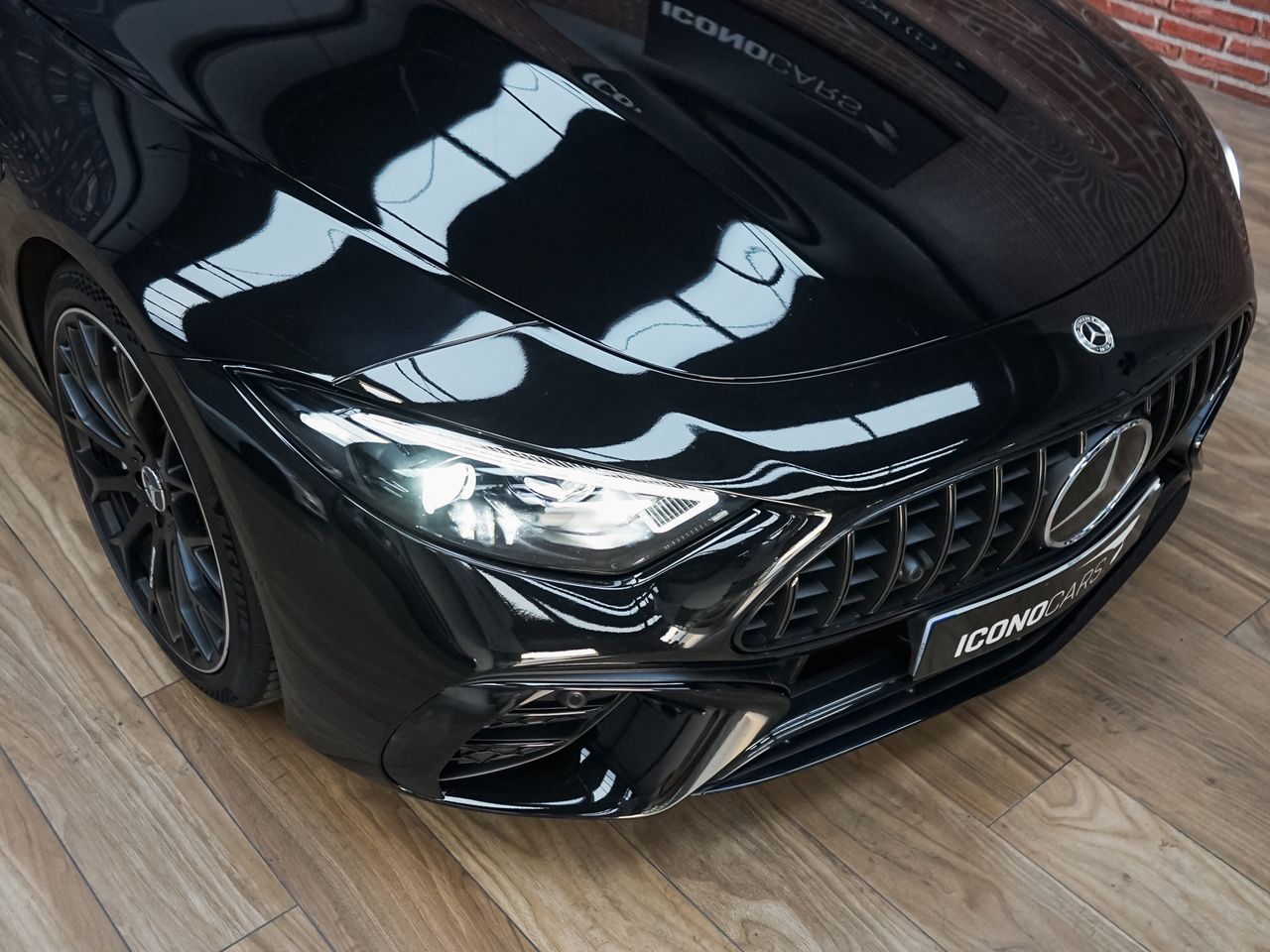 Foto Mercedes-Benz AMG GT 5