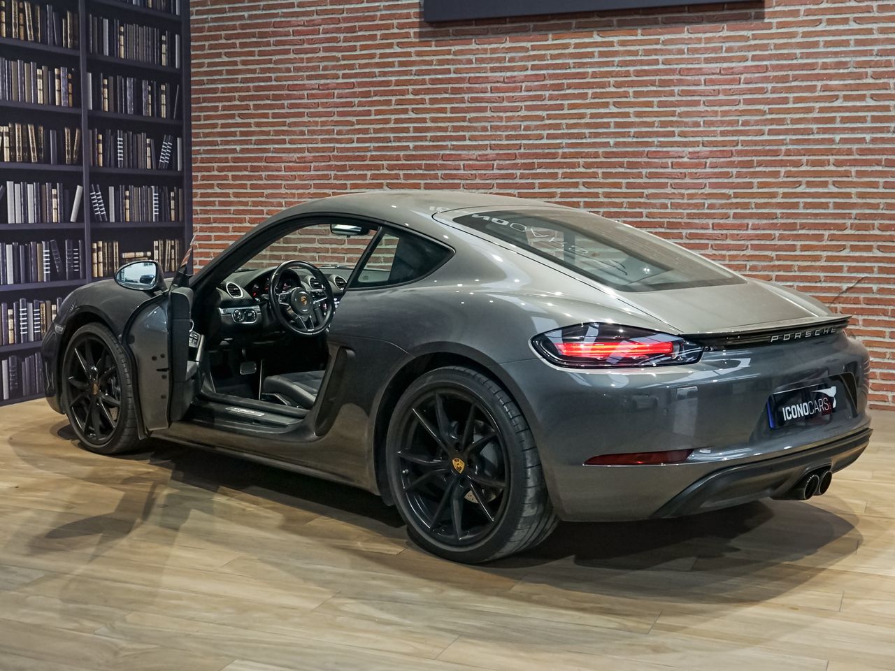 Foto Porsche 718 9