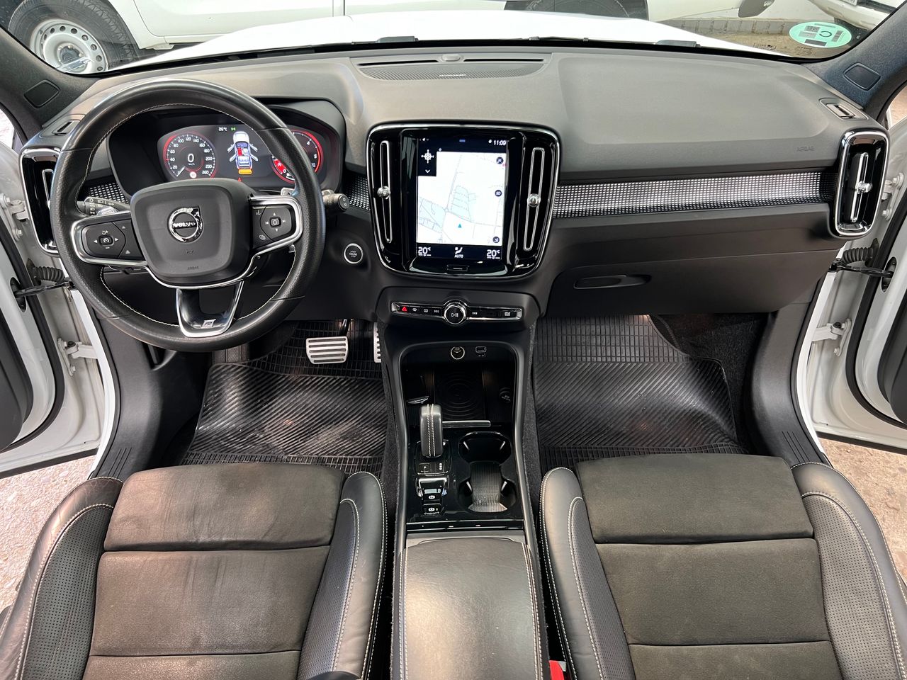 Foto Volvo XC40 3