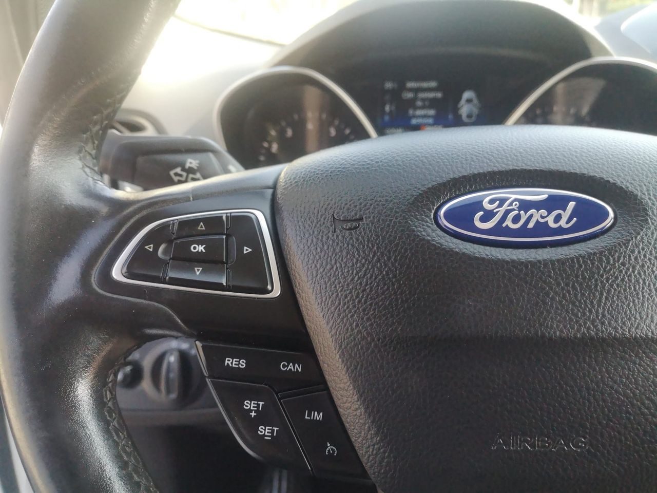 Foto Ford Kuga 26