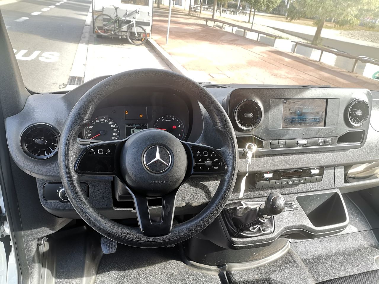 Foto Mercedes-Benz Sprinter 6