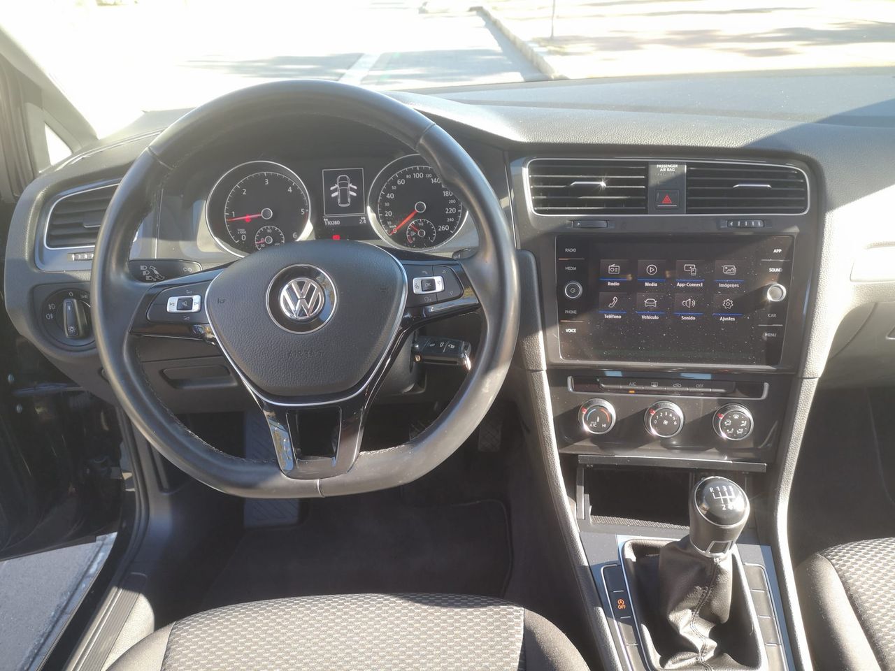 Foto Volkswagen Golf 18