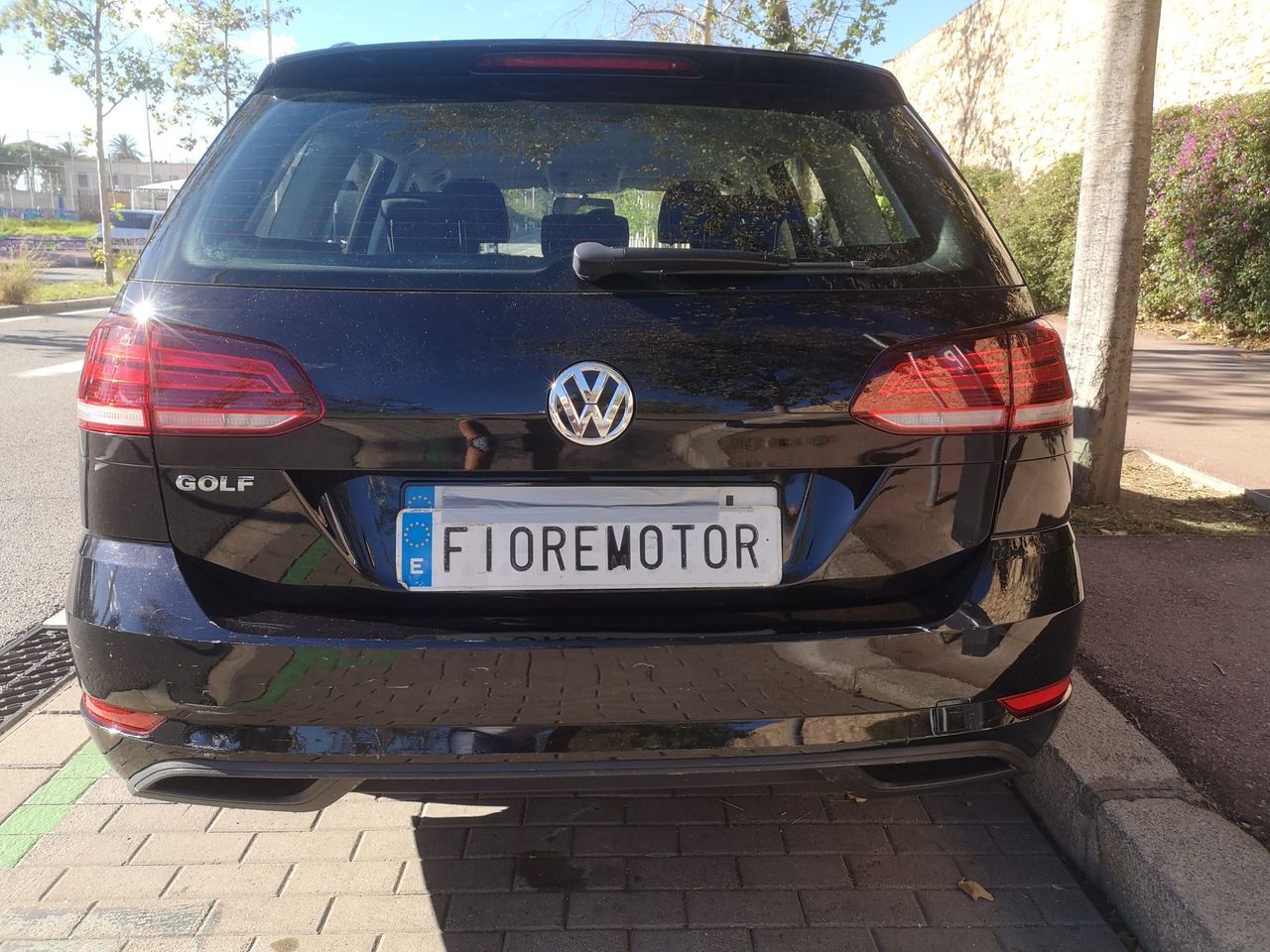 Foto Volkswagen Golf 21