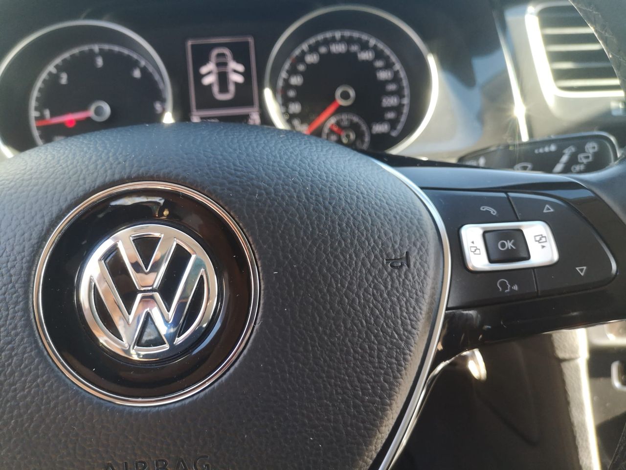 Foto Volkswagen Golf 29