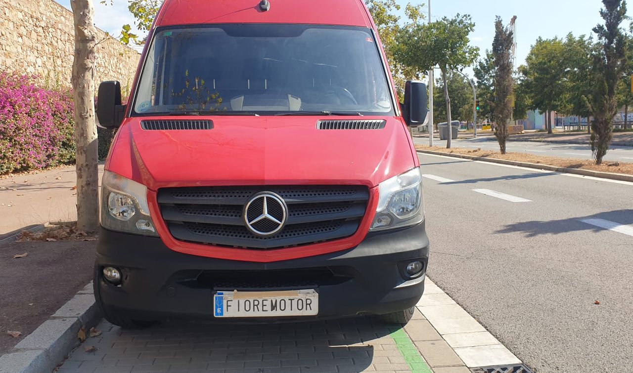 Foto Mercedes-Benz Sprinter 9