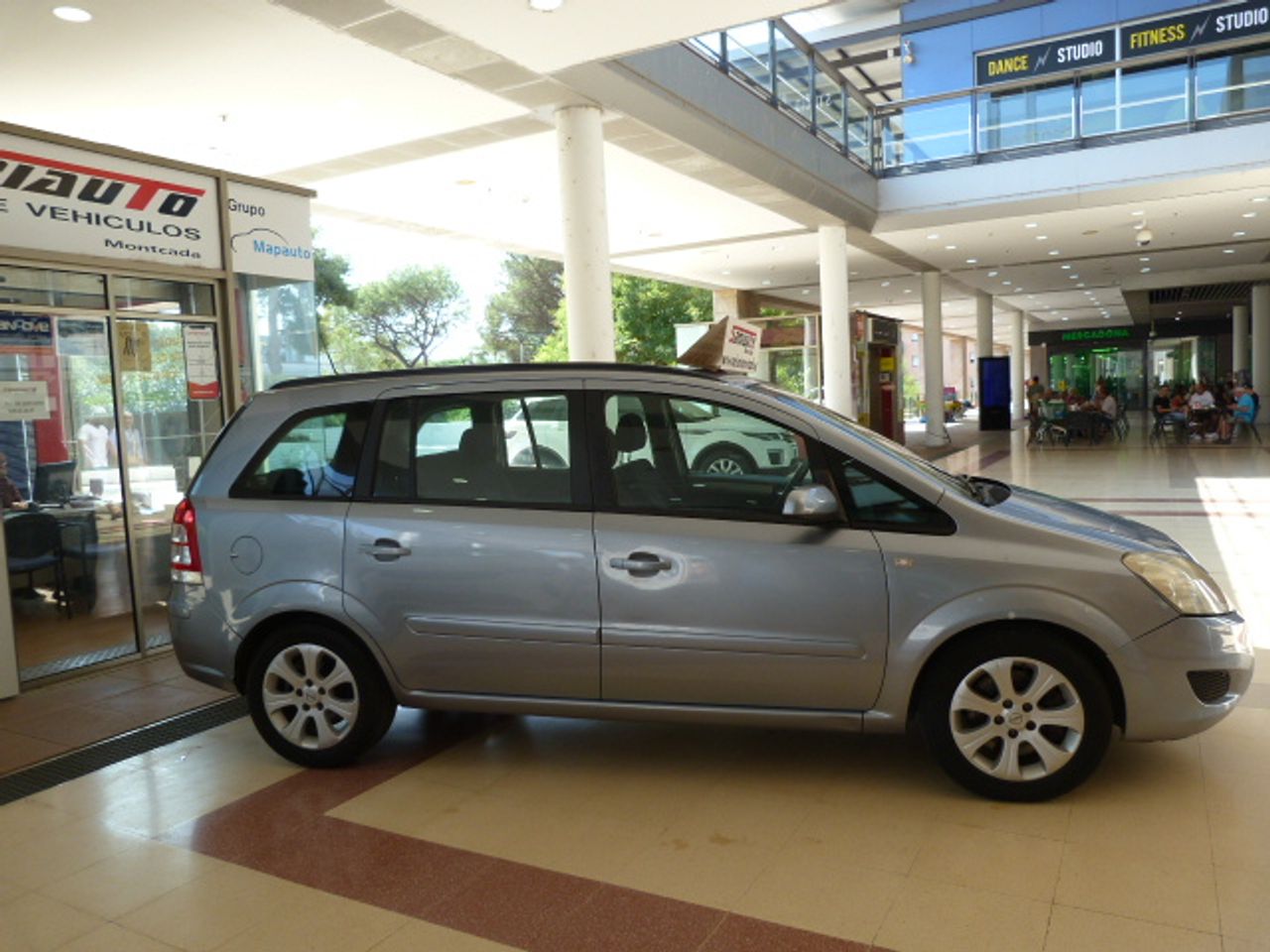 Foto Opel Zafira 4