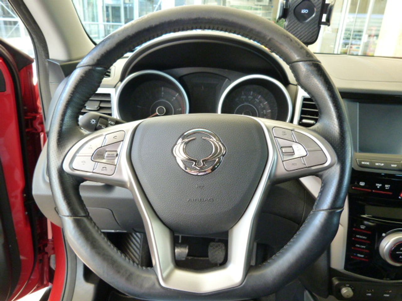 Foto SsangYong Tivoli 36