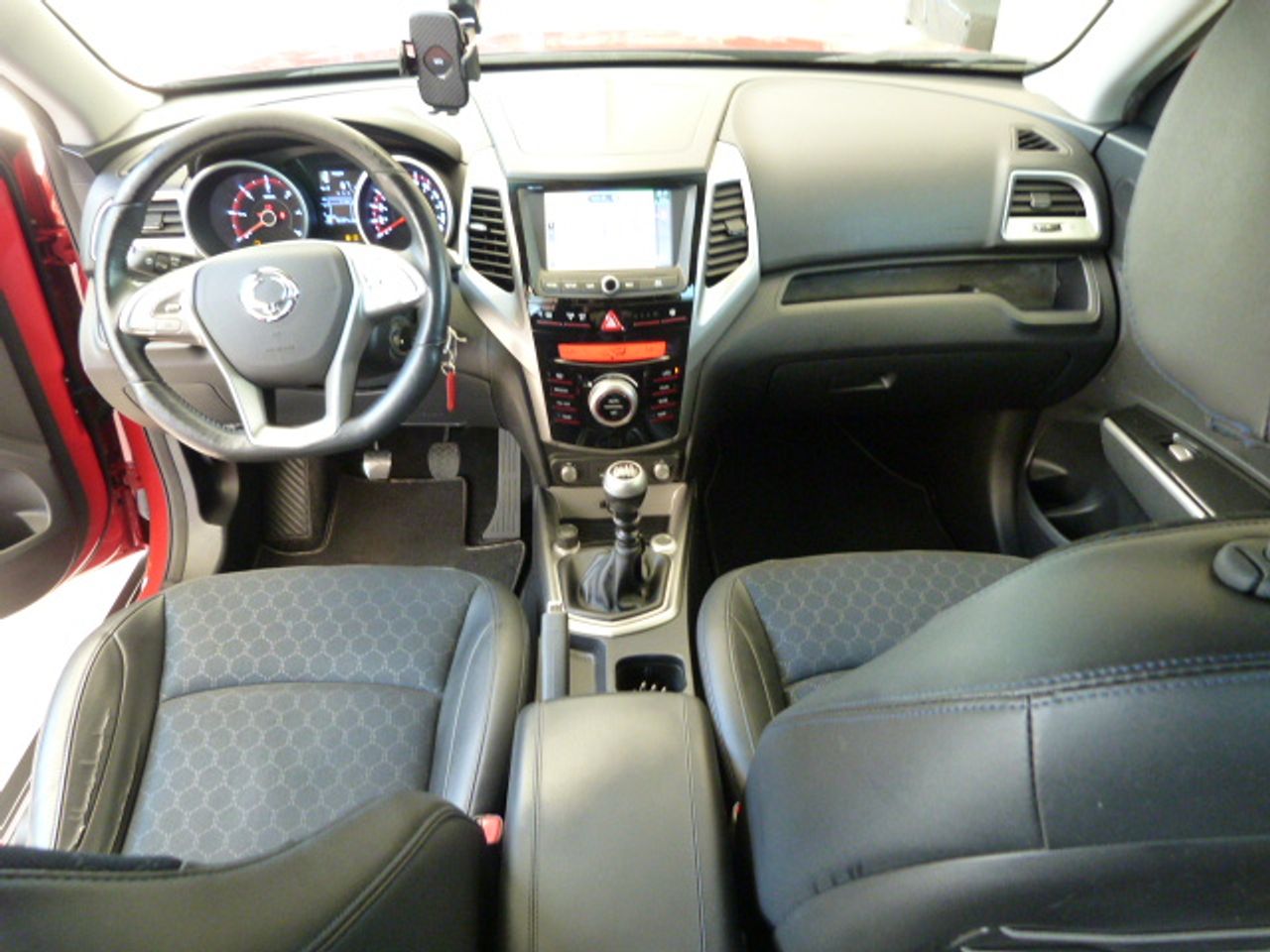 Foto SsangYong Tivoli 39