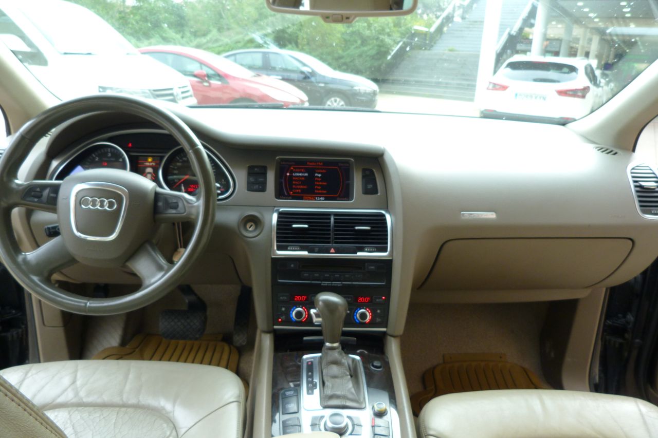 Foto Audi Q7 44