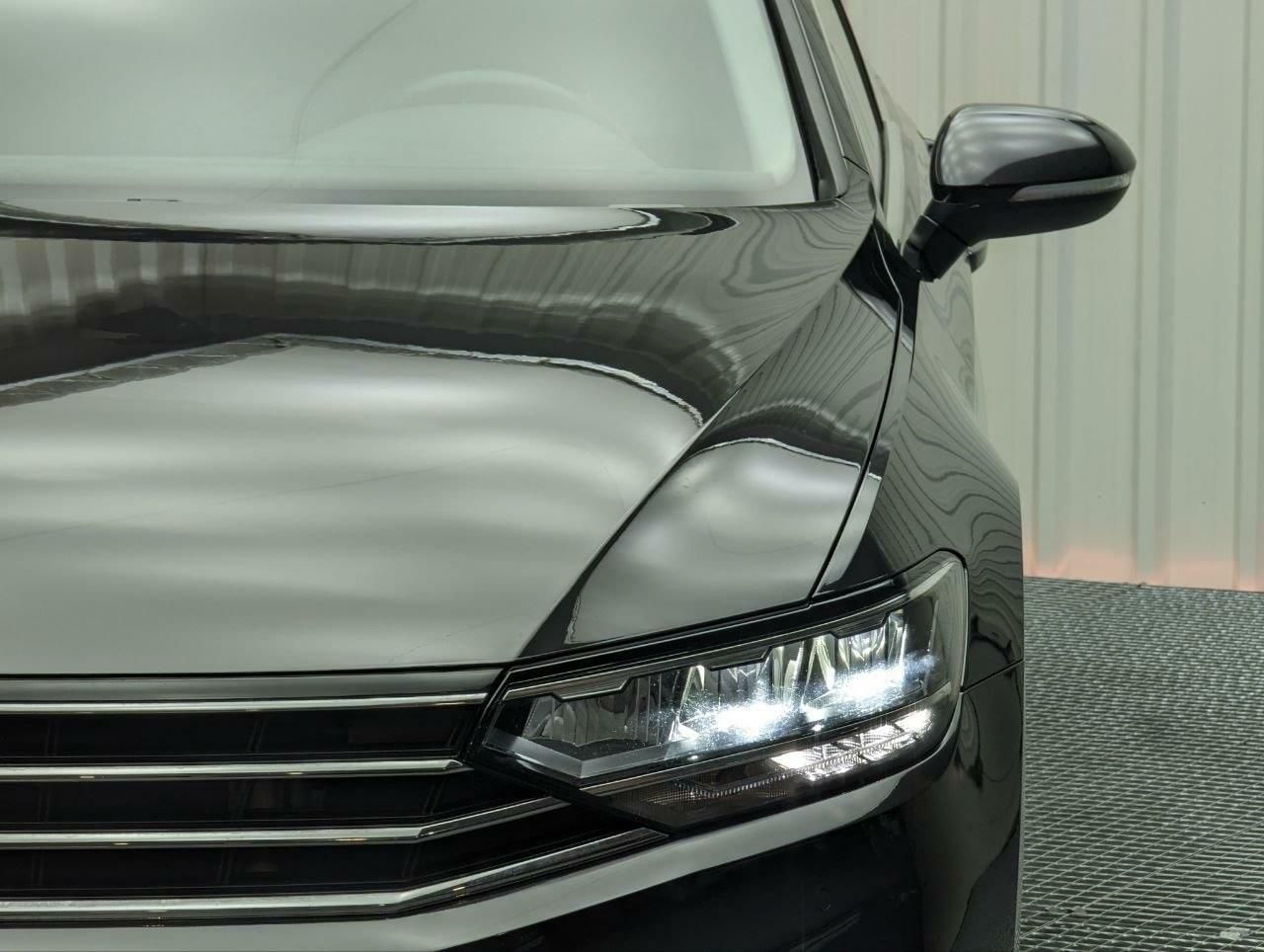 Foto Volkswagen Passat 14