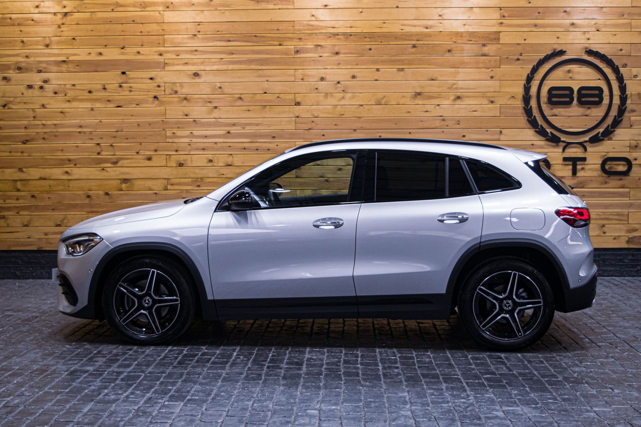 Foto Mercedes-Benz Clase GLA 4