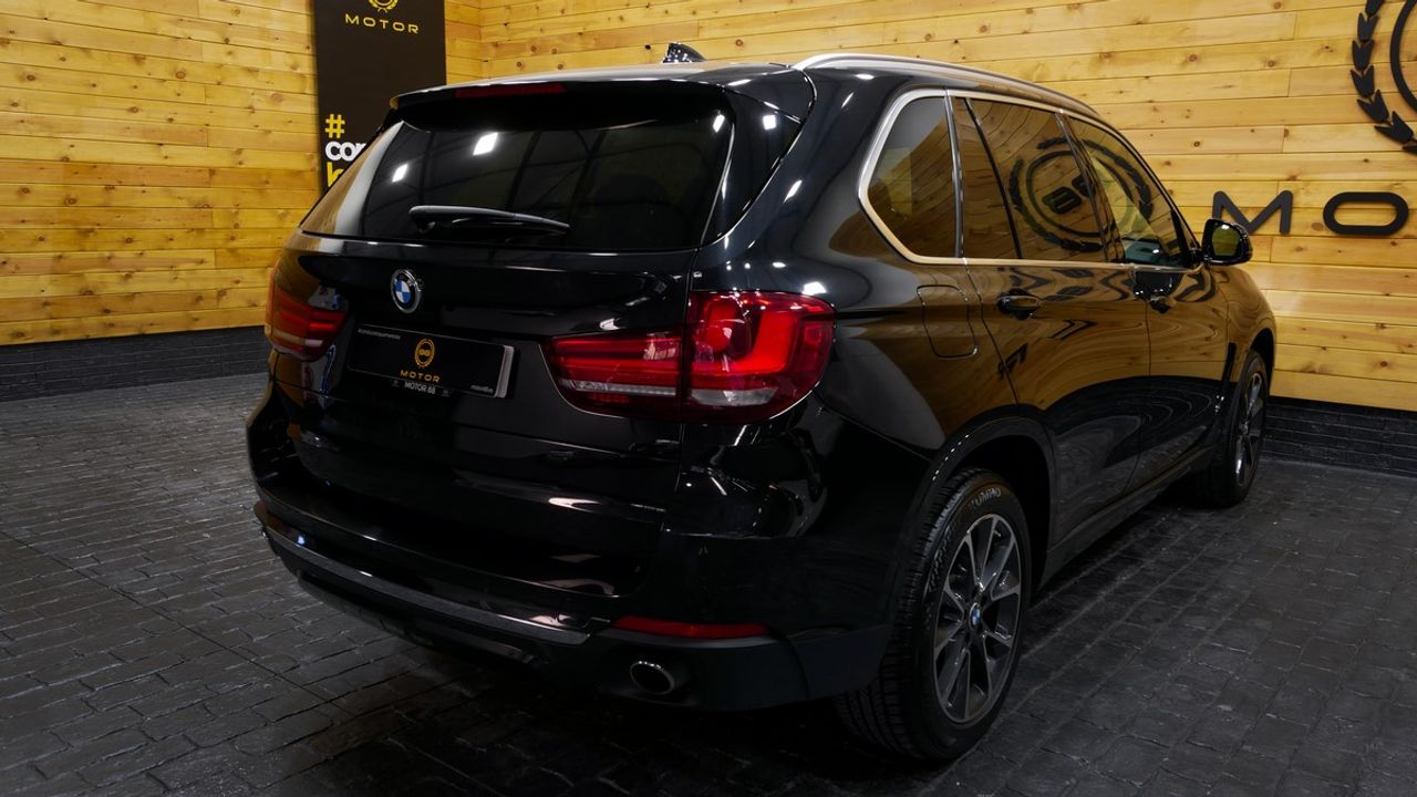 Foto BMW X5 11