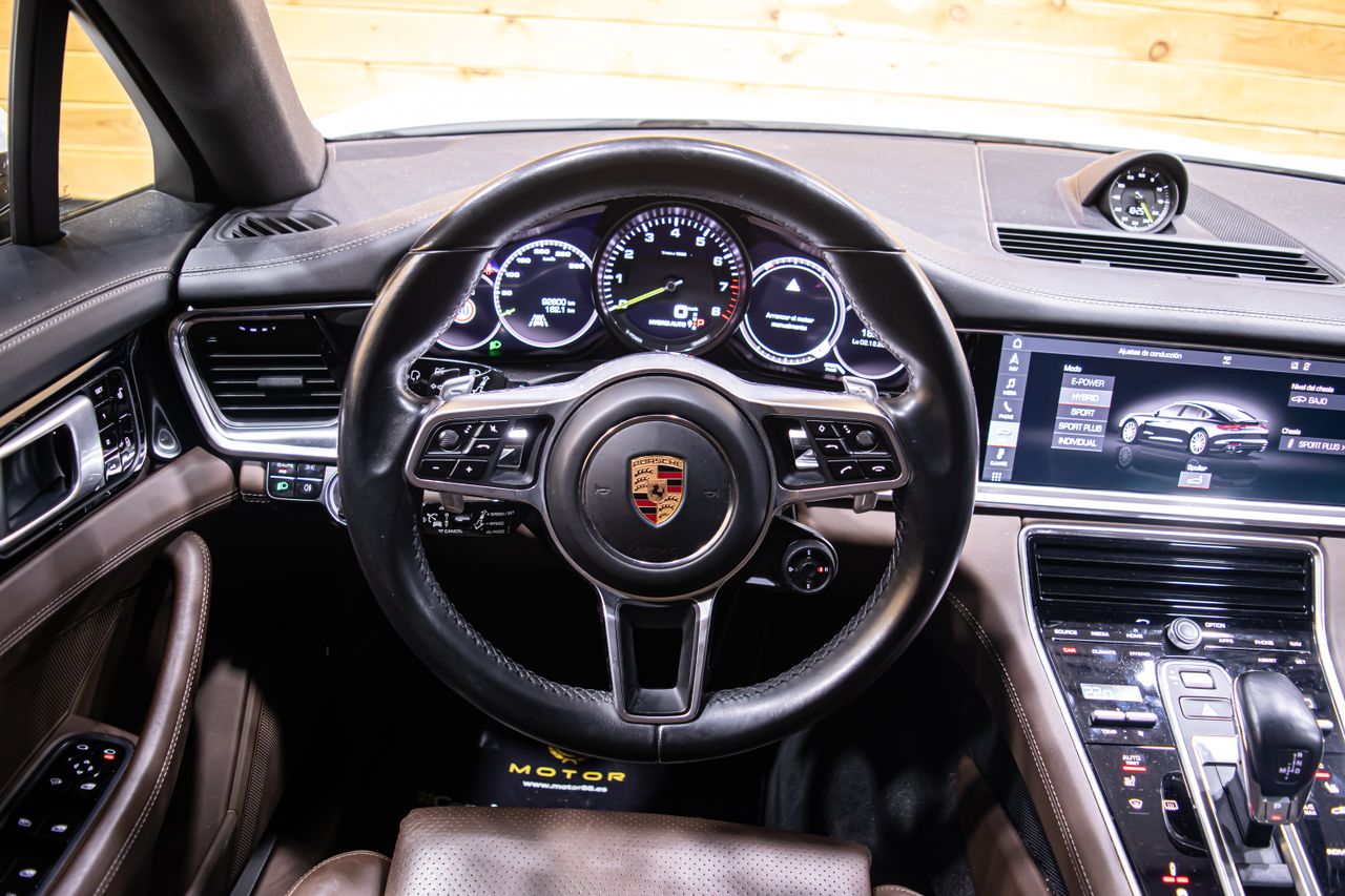 Foto Porsche Panamera 15