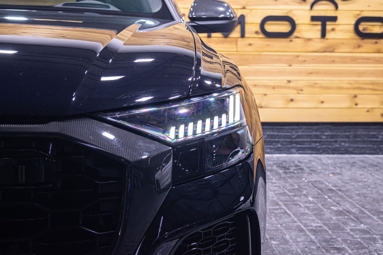 Foto Audi Q8 15