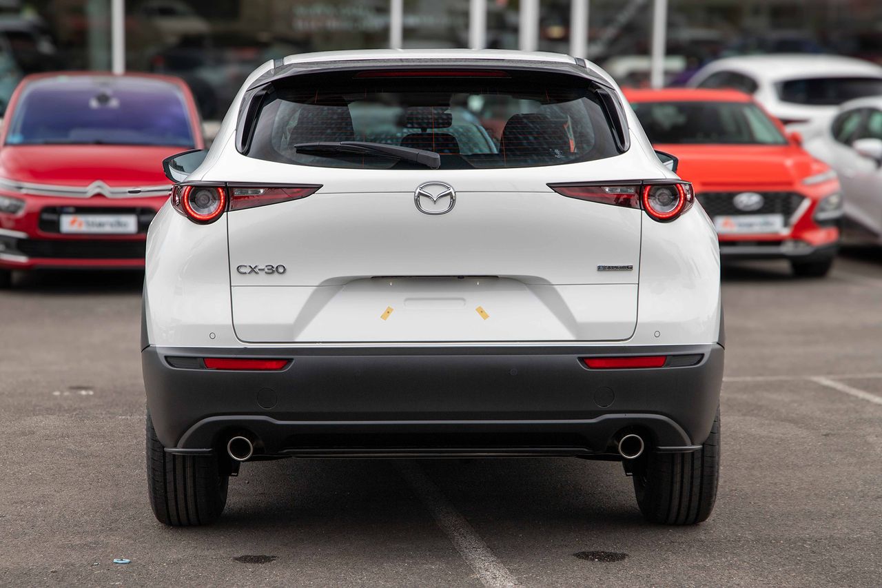 Foto Mazda CX-30 4