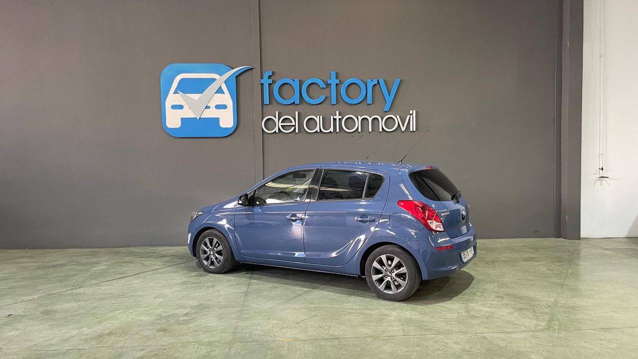 Foto Hyundai i20 4