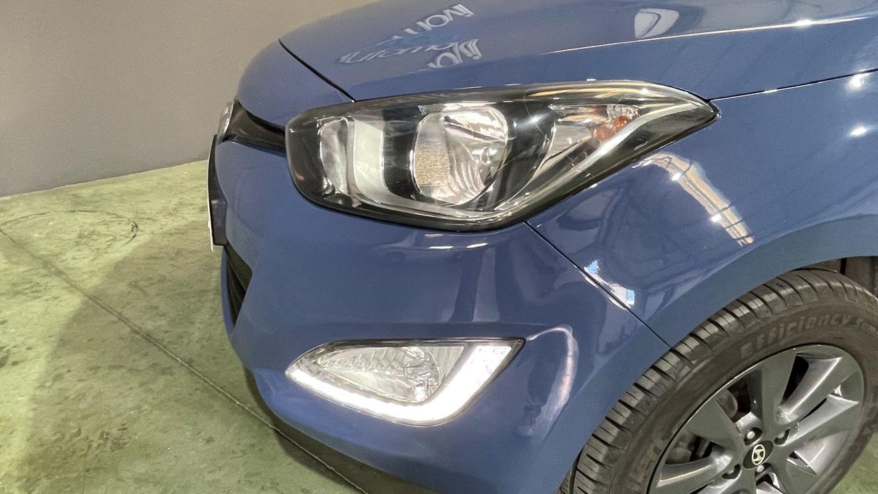 Foto Hyundai i20 15