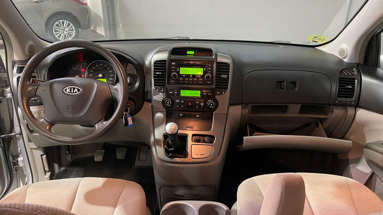 Foto Kia Carnival 5