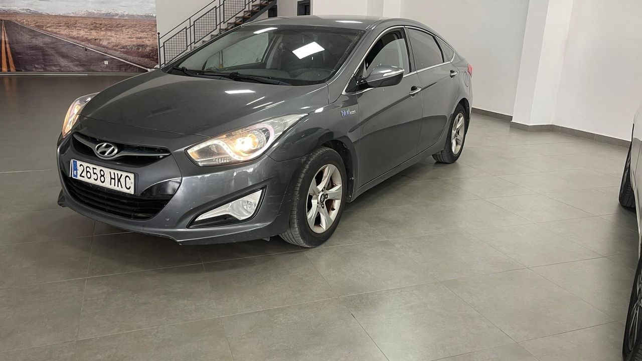 Foto Hyundai i40 1