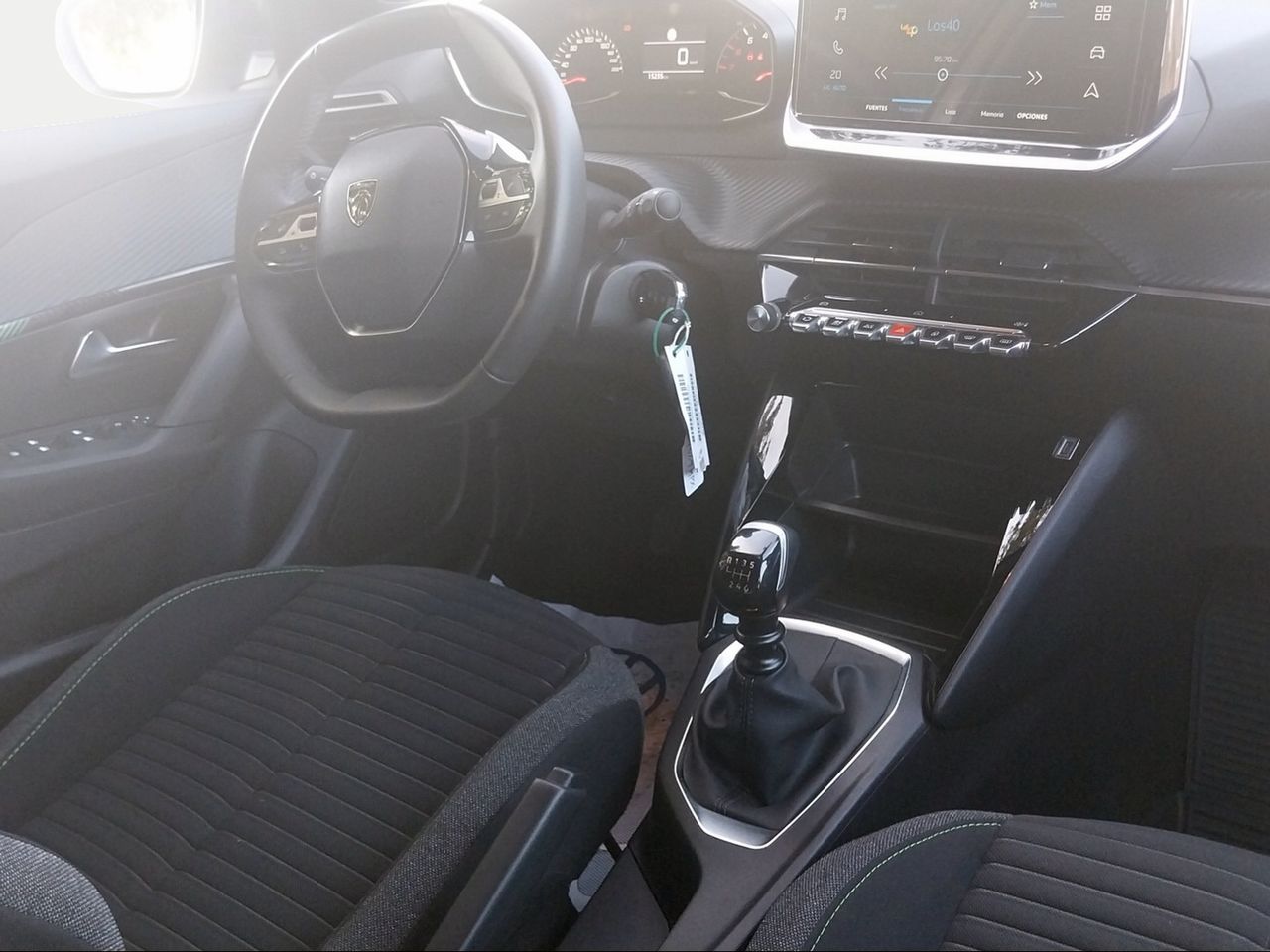 Foto Peugeot 2008 15