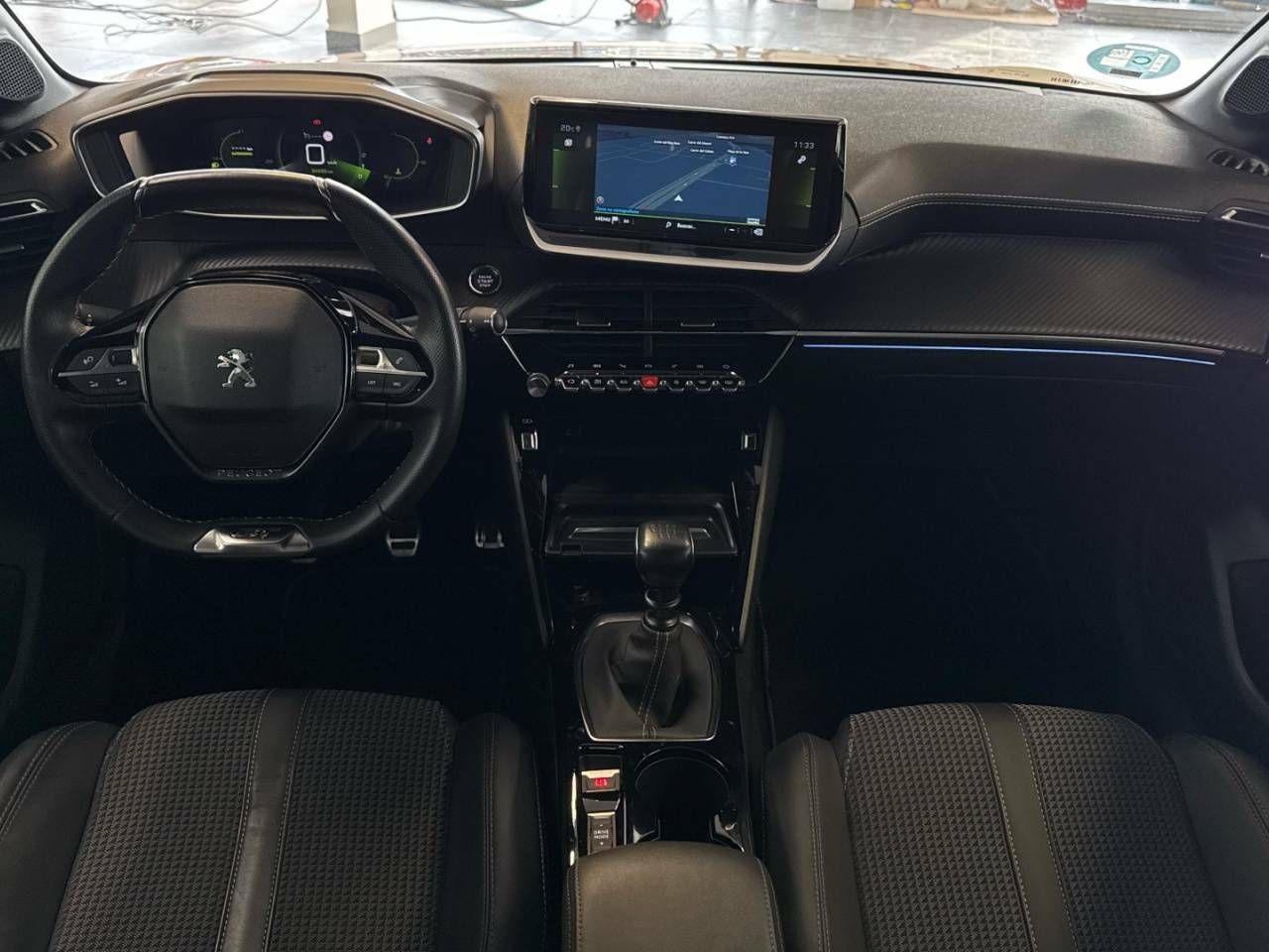 Foto Peugeot 208 19