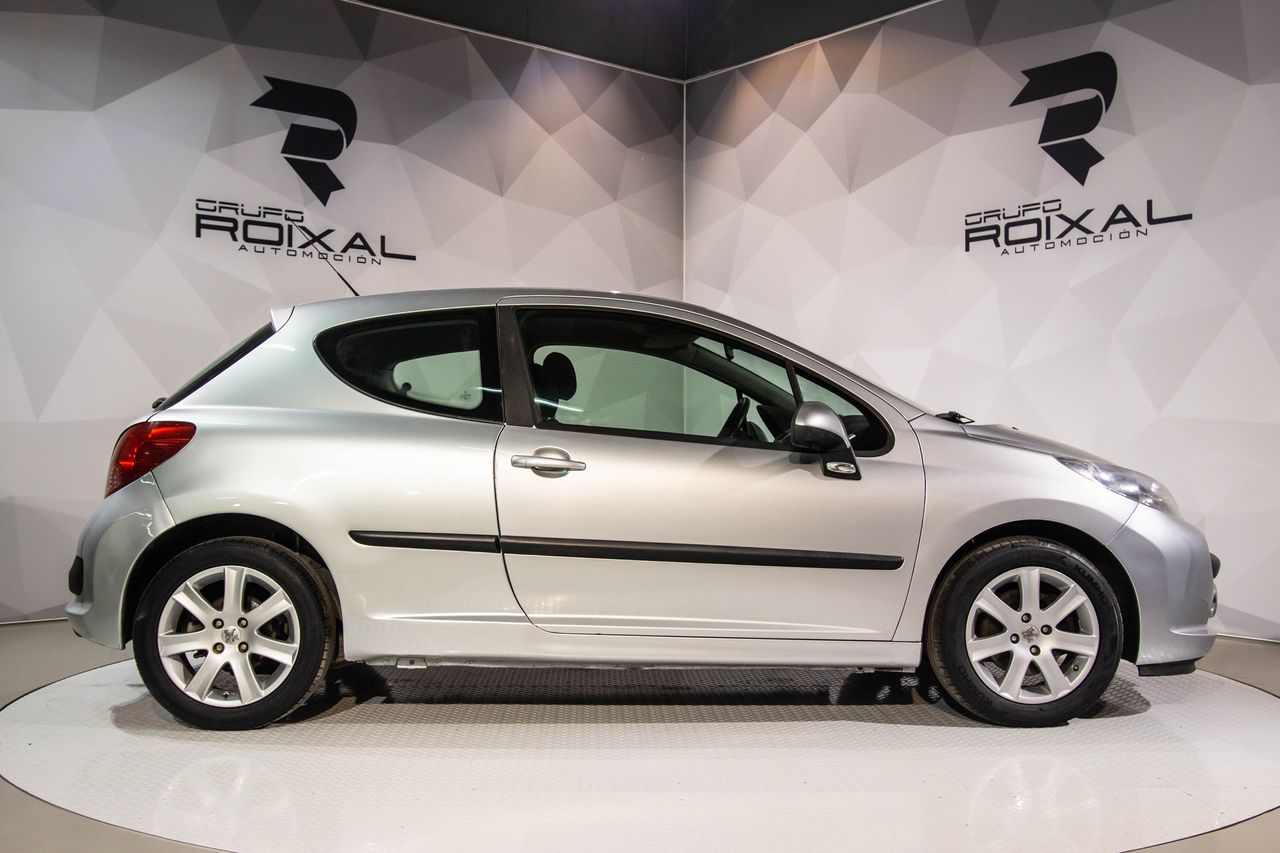 Foto Peugeot 207 6