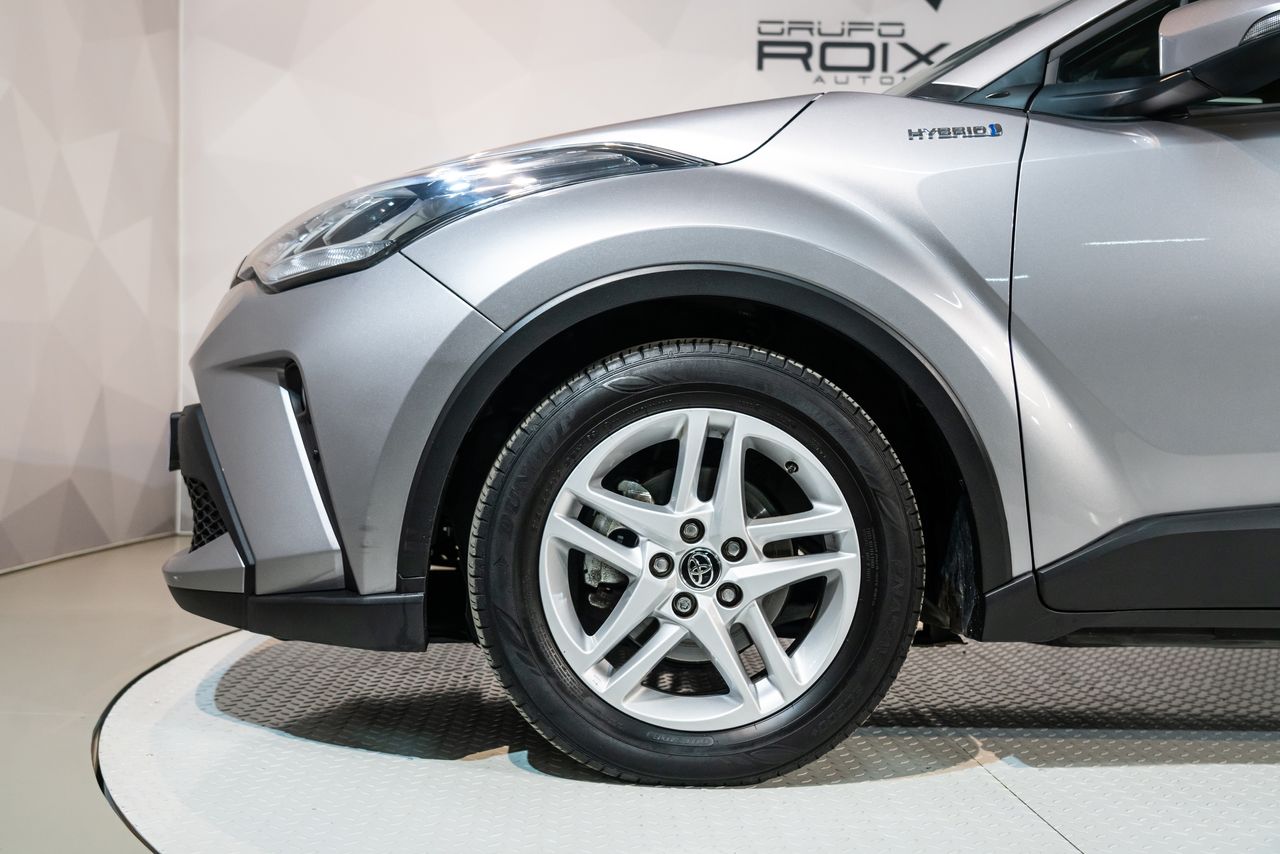 Foto Toyota C-HR 9