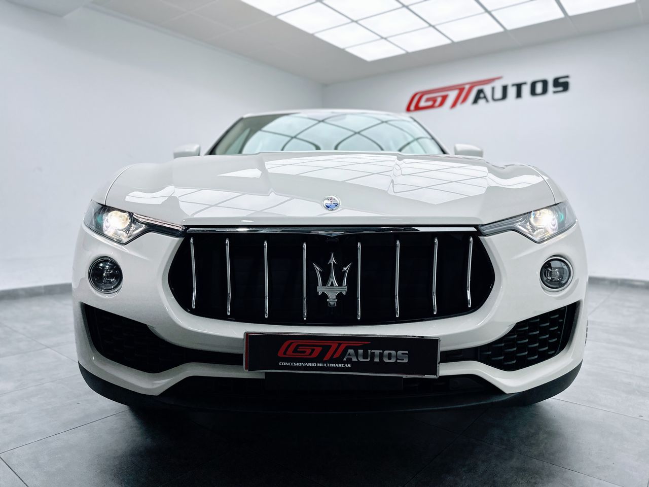 Foto Maserati Levante 5