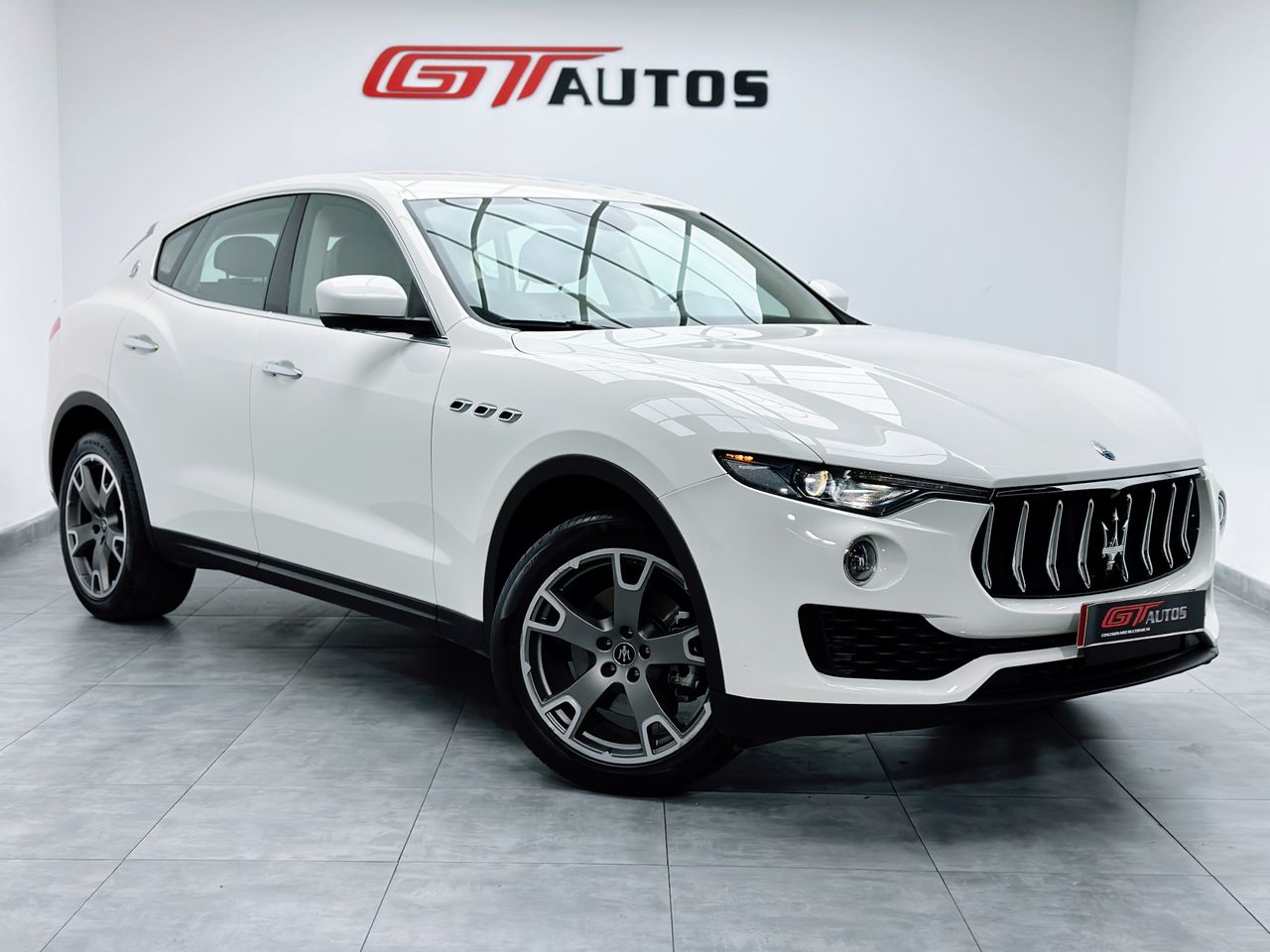 Foto Maserati Levante 23