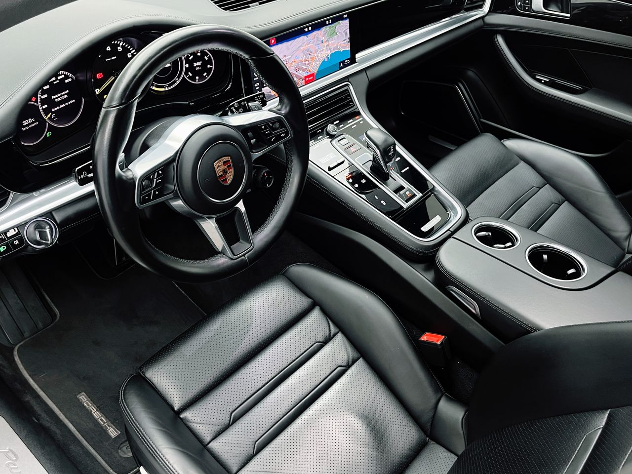 Foto Porsche Panamera 36