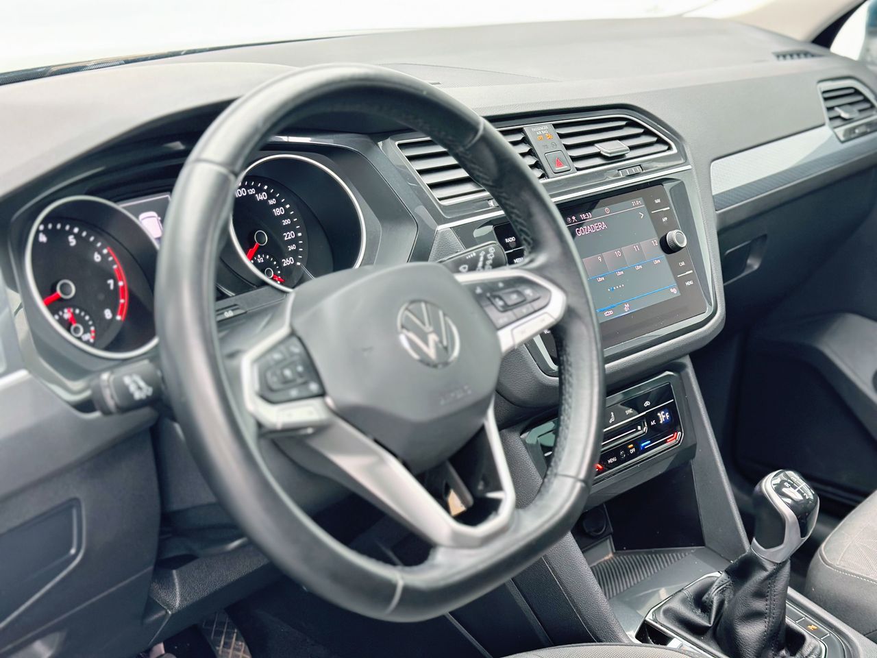 Foto Volkswagen Tiguan 6